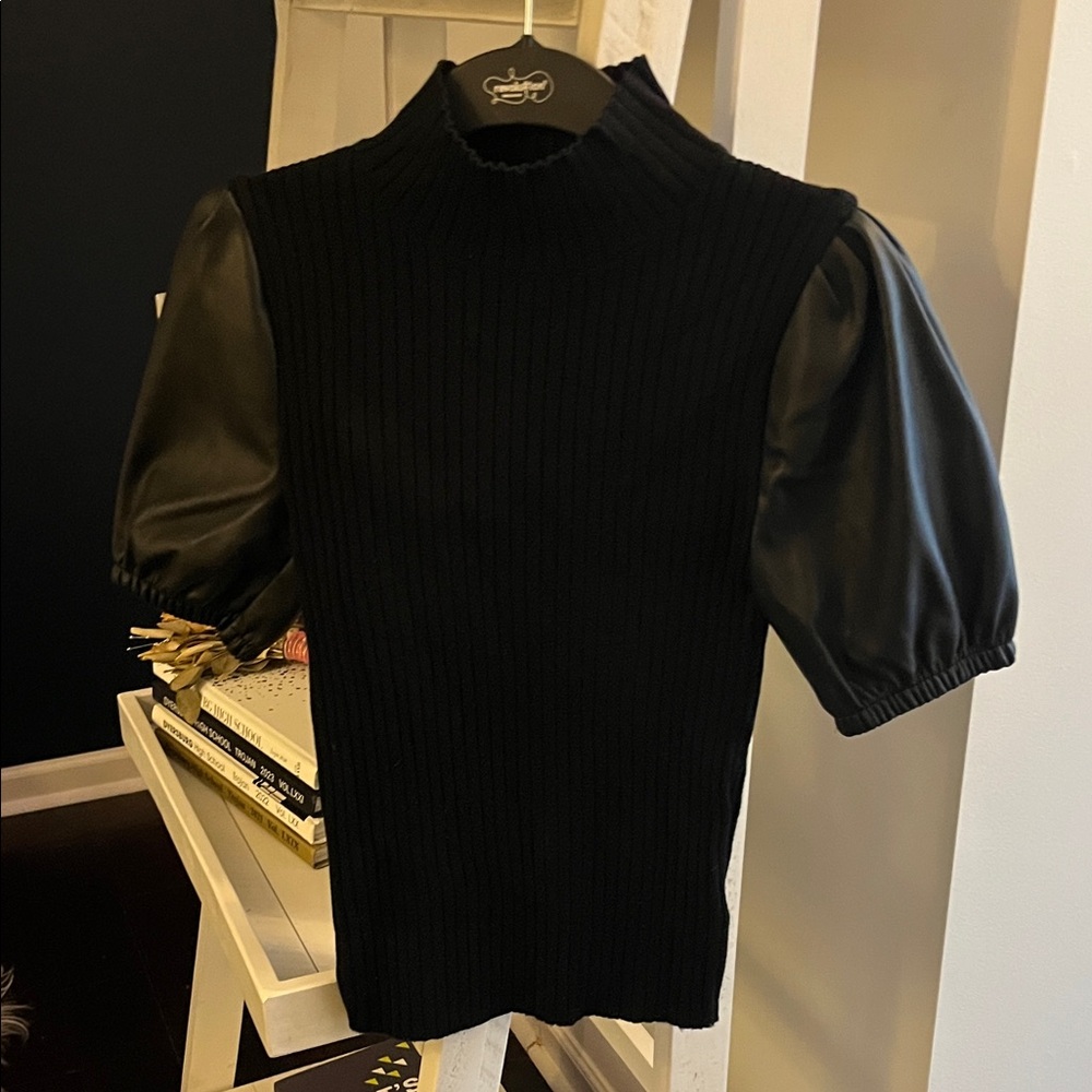 Black Puff Sleeve Top